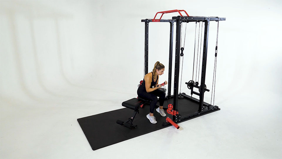 Curl Sentado en Cable